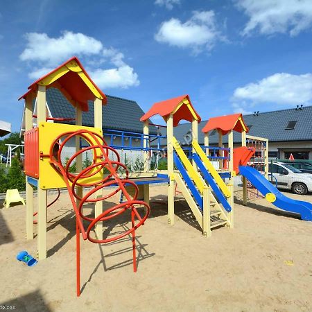 Domki Letniskowe La Familia Sianozety Ngoại thất bức ảnh